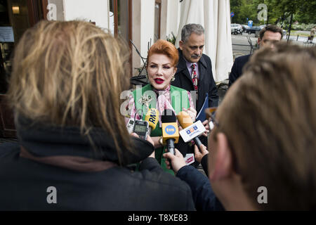 Warszawa, Mazowieckie, Polen. 15 Mai, 2019. Georgette Mosbacher, Botschafter der USA gesehen auf einer Pressekonferenz während der Zeremonie. Credit: Attila Husejnow/SOPA Images/ZUMA Draht/Alamy leben Nachrichten Stockfoto