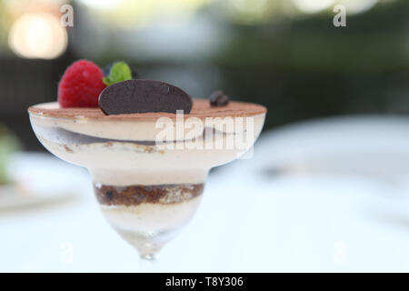 Tiramisu auf Glas Stockfoto