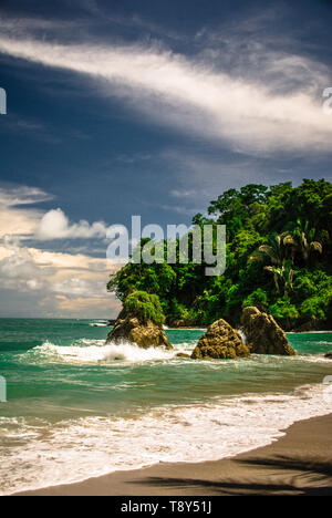 Strand im Manuellen Antonio Nationalpark - Costa Rica Stockfoto