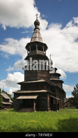 Kirche von St. Nikolaus in Vitoslavlitsy Dorf in der Nähe von Nowgorod. Russland Stockfoto