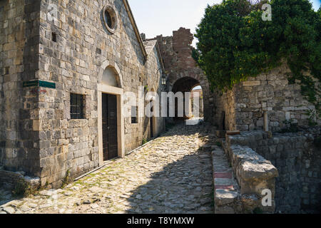 Stari Bar oder einfach nur alte Bar, die Festung ist heute ein Freilichtmuseum und das größte und das wichtigste mittelalterliche archäologische Stätte auf dem Balkan Stockfoto