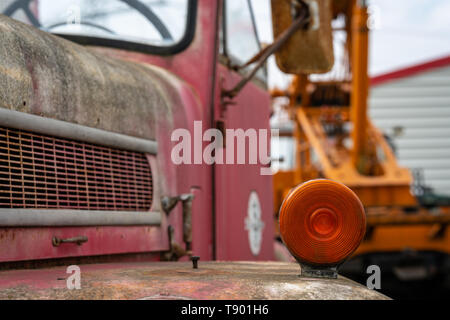 BERLIN, 27. APRIL 2019: Fragment von speziellen Auto - Maxim Fire Truck. Stockfoto