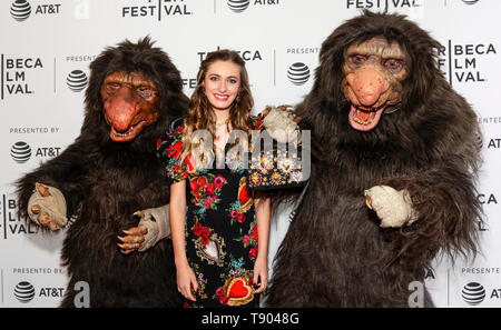 New York, NY - 27. April 2019: GRUMBLERS - Boomer und Morse und Nicole Elisabeth Berger die Premiere der "an die Stelle der Worte "Besuchen während der Stockfoto