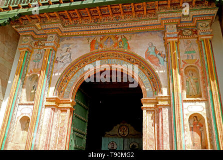 Schönen Fresko auf der Veranda von San Pedro Apostol de Andahuaylillas Kirche, wie die Sixtinische Kapelle von Amerika, archäologische Stätte in Peru bekannt Stockfoto