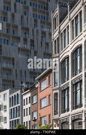 In der städtischen Planung, Brusselization ist die unterschiedslose und sorglose Einführung moderner Hochhäuser in Gentrifizierten Nachbarschaften und hat Stockfoto