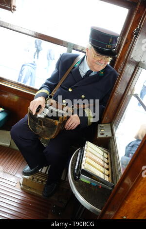 Brüssel, 150 Tramwayparade' Jahre Straßenbahn in Brüssel "am 1. Mai 2019 - Brüssel, Parade "150 Jahre Straßenbahn", 1. Mai, 2019 Stockfoto