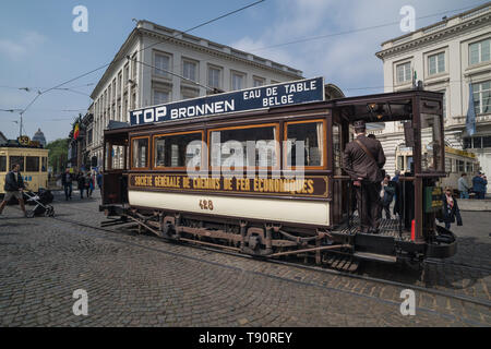 Brüssel, 150 Tramwayparade' Jahre Straßenbahn in Brüssel "am 1. Mai 2019 - Brüssel, Parade "150 Jahre Straßenbahn", 1. Mai, 2019 Stockfoto