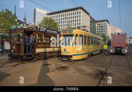 Brüssel, 150 Tramwayparade' Jahre Straßenbahn in Brüssel "am 1. Mai 2019 - Brüssel, Parade "150 Jahre Straßenbahn", 1. Mai, 2019 Stockfoto