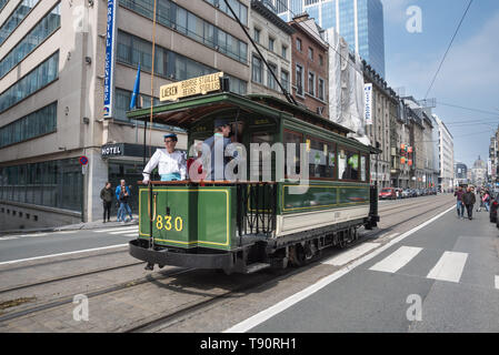 Brüssel, 150 Tramwayparade' Jahre Straßenbahn in Brüssel "am 1. Mai 2019 - Brüssel, Parade "150 Jahre Straßenbahn", 1. Mai, 2019 Stockfoto