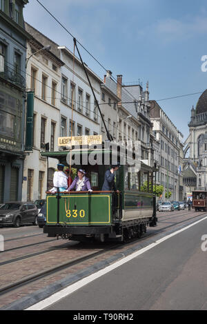 Brüssel, 150 Tramwayparade' Jahre Straßenbahn in Brüssel "am 1. Mai 2019 - Brüssel, Parade "150 Jahre Straßenbahn", 1. Mai, 2019 Stockfoto