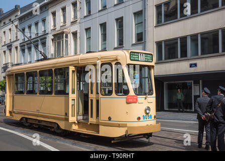 Brüssel, 150 Tramwayparade' Jahre Straßenbahn in Brüssel "am 1. Mai 2019 - Brüssel, Parade "150 Jahre Straßenbahn", 1. Mai, 2019 Stockfoto