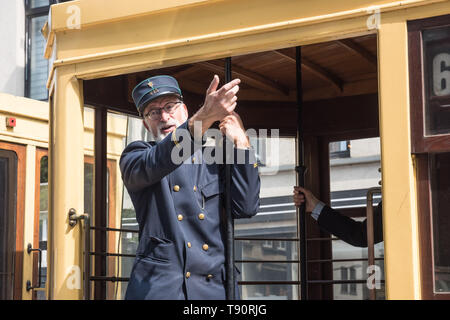Brüssel, 150 Tramwayparade' Jahre Straßenbahn in Brüssel "am 1. Mai 2019 - Brüssel, Parade "150 Jahre Straßenbahn", 1. Mai, 2019 Stockfoto