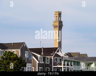 Die Pilgrim Monument zum Gedenken an die erste Landung der Mayflower in 1620, bevor die Pilger unter der Leitung von Plymouth, Provincetown, Cape Cod, MA. Stockfoto