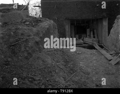 2. Weltkrieg in Europa - Bunker im Gebrauch der deutschen Wehrmacht // 2. Weltkrieg in Europa - Bunker von der Germay Armee/Wehrmacht/Heer verwendet Stockfoto