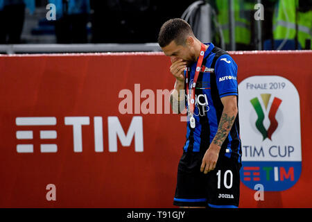 Rom, Italien. 15 Mai, 2019. Alejandro Gomez von Atalanta BC sieht am Ende der italienischen Pokal Finale zwischen Atalanta und Latium im Stadio Olimpico, Rom, Italien Am 15. Mai 2019 niedergeschlagen. Foto von Giuseppe Maffia. Credit: UK Sport Pics Ltd/Alamy leben Nachrichten Stockfoto