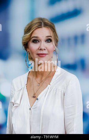 Hamburg, Deutschland. 16. Mai, 2019. Die moderatorin Laura Karasek präsentiert ihre neue Talkshow "Laura Karasek - Zart am Limit", die das ZDF-Neo ab 4. Juli angezeigt werden. Quelle: Markus Scholz/dpa/Alamy leben Nachrichten Stockfoto