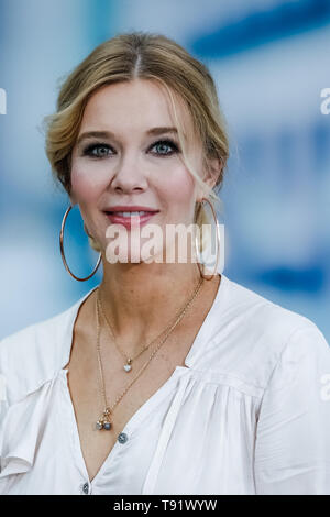 Hamburg, Deutschland. 16. Mai, 2019. Die moderatorin Laura Karasek präsentiert ihre neue Talkshow "Laura Karasek - Zart am Limit", die das ZDF-Neo ab 4. Juli angezeigt werden. Quelle: Markus Scholz/dpa/Alamy leben Nachrichten Stockfoto