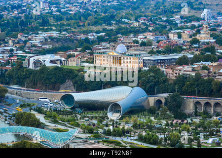 Tiflis, Georgien - May 22, 2018. Luftaufnahme von Tiflis, Georgien. Tiflis ist die Hauptstadt und die grösste Stadt in Georgien. Stockfoto