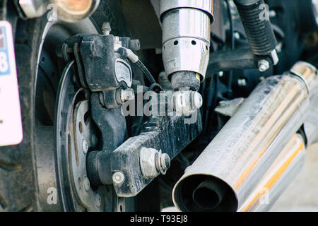 Reims Champagne Frankreich Mai 15, 2019 Nahaufnahme einer Harley Davidson Motorrad in den Straßen von Reims am Nachmittag geparkt Stockfoto