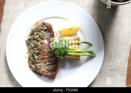 Wolfsbarsch Steak Stockfoto