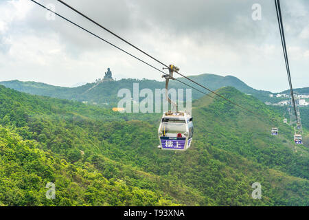Hongkong, China - Big Buddha Statue (Blick aus der Seilbahn). Stockfoto