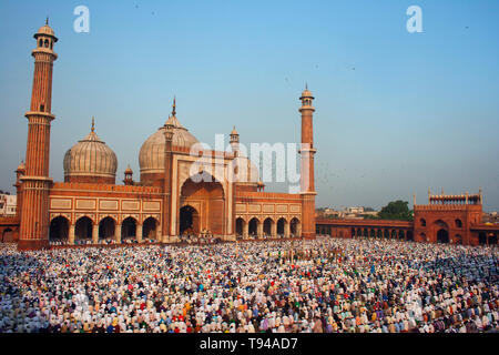 Eid Gebete an der Jama Masjid, Delhi, Indien Stockfoto