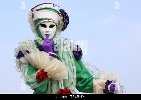 Masque vénitien: Dove ou molto. Carnaval Vénitien. Stockfoto