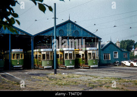 Llandudno, Colwyn Bay elektrische Eisenbahn Straßenbahn Halle (Ross-on-Sea Depot) Bild im August 1955 getroffen Stockfoto