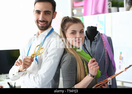 Mode Nähen oder Schneidern Teamarbeit Konzept Stockfoto