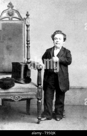 Charles Sherwood Stratton (Januar 4, 1838 - Juli 15, 1883), "Allgemeinen Tom Thumb", war ein US-amerikanischer Zwerg Performer. P.T. Barnum, einem entfernten Verwandten (die Hälfte des fünften Vetter, zweimal entfernt), hörte über Stratton und nach seinen Eltern Kontakt, lehrte die Junge wie Singen, Tanzen, Mime, und berühmte Menschen ausgeben. Barnum nahmen junge Stratton auf einer Tour durch Europa, die ihn eine internationale Berühmtheit. Stockfoto