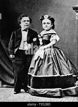 Charles Sherwood Stratton (Januar 4, 1838 - Juli 15, 1883), "Allgemeinen Tom Thumb", war ein US-amerikanischer Zwerg Performer. P.T. Barnum, einem entfernten Verwandten (die Hälfte des fünften Vetter, zweimal entfernt), hörte über Stratton und nach seinen Eltern Kontakt, lehrte die Junge wie Singen, Tanzen, Mime, und berühmte Menschen ausgeben. Barnum nahmen junge Stratton auf einer Tour durch Europa, die ihn eine internationale Berühmtheit. Stockfoto