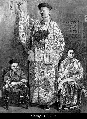 Chang Yu - Die chinesischen Riesen, singen mit seiner Frau, King-Foo und Chung Mähen, ein Zwerg. Zhan Shichai AKA Chang Woo Gow (1841/47 - 5. November 1893) war ein chinesischer Riese. Seine Höhe wurde behauptet über 8 Fuß zu sein, aber es gibt keine verbindliche Datensätze. Er verließ China im Jahre 1865 nach London, wo er auf der Bühne erschien, zu reisen, später um Reisen durch Europa und in die USA und nach Australien als "Chang die chinesischen Riesen'. Stockfoto