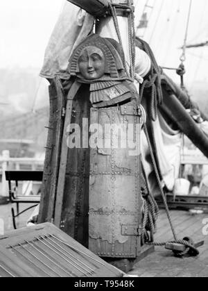 Ein Gefängnis Schiff, oft genauer als Gefängnis hulk beschrieben wird, ist ein aktueller oder ehemaliger Seeschiff, die geändert wurde ein Ort des materiellen Haftbedingungen für Häftlinge, Kriegsgefangene oder zivilen Internierten. Erfolg war eine australische Gefängnis Schiff, im Jahr 1840 bei Natmoo, Birma, für Cockerell & Co. von Kalkutta gebaut. Nach anfänglich Handel rund um den Indischen Subkontinent, sie war nach London Besitzer verkauft und machte drei Reisen mit Auswanderer in Australien während der 1840er Jahre. Stockfoto