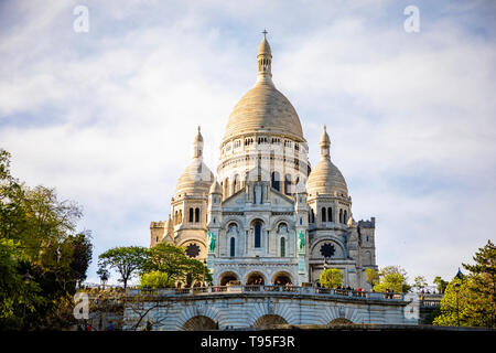 Paris, Frankreich - 24.04.2019: Basilika Sacre Coeur auf dem Montmartre in Paris, Frankreich Stockfoto