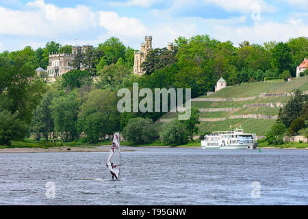 Dresden: Schloss Burgen Elbschlösser, Albrechtsschlösser, Schloss Albrechtsberg, Lingnerschloss (Villa Stockhausen), Schloss Eckberg, Elbe, Sur Stockfoto