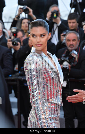 Cannes, Frankreich. 16. Mai, 2019. CANNES, Frankreich. Mai 16, 2019: Sara Sampaio bei der Gala Premiere für "Rocketman" am Festival de Cannes. Foto: Paul Smith/Alamy leben Nachrichten Stockfoto