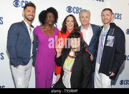 New York, NY, USA. 15 Mai, 2019. Jean-Luc Bilodeau, Ito Aghayere, Patricia Heaton, Sabrina Jalees, Kyle MacLachlan und Lucas Neff besucht die 2019 CBS Upfront Präsentation auf der Plaza am 15. Mai 2019 in New York City. Quelle: John Palmer/Medien Punch/Alamy leben Nachrichten Stockfoto