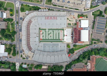 Austin, Texas, USA. 29 Apr, 2019. April 29, 2019 - Austin, Texas, USA: Luftaufnahmen von Darrell K RoyalÃ¢â'¬' Texas Memorial Stadium in Austin, Texas, USA, auf dem Campus der Universität von Texas in Austin gelegen, ist die Heimat der Longhorns Football Team seit 1924. (Bild: © Walter G Arce Sr Schleifstein Medi/ASP) Stockfoto