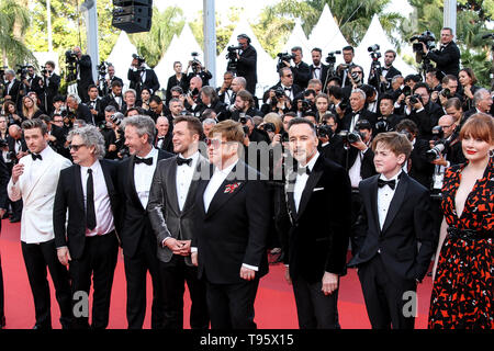 CANNES - Mai 16: Elton John, Taron Egerton, David versorgen und warf kommt zur Premiere von "ROCKETMAN" während der 2019 Cannes Film Festival am 16. Mai 2019 im Palais des Festivals in Cannes, Frankreich. (Foto durch Lyvans Boolaky/imageSPACE) Stockfoto