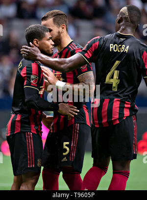 Vancouver. 16. Mai, 2019. Atlanta USA Josef Martinez (L) feiert sein Ziel mit Teamkollegen, während die MLS Fußball-Spiel zwischen Vancouver Whitecaps und Atlanta United FC am BC Place in Vancouver, Kanada, 15. Mai, 2019. Atlanta United gewann 1:0. Credit: Andrew Soong/Xinhua/Alamy leben Nachrichten Stockfoto