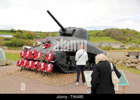 Ein Sherman Panzer aus dem Meer 40 Jahre nachdem es sank während einer unglücklichen Übung kostet Tausende von alliierten Soldaten in Devon, Großbritannien Stockfoto