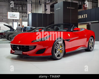 BARCELONA, SPANIEN - 11. MAI 2019: Ferrari Portofino (Typ W 164) 100 Jahre Automobil Ausstellung Stockfoto