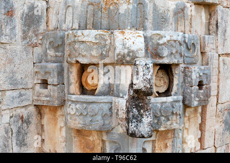 Maya Regengott Chaac - Nahaufnahme einer Skulptur des Chaac; Uxmal Mexiko UNESCO Welterbe, Yucatan, Mexiko, Lateinamerika Stockfoto