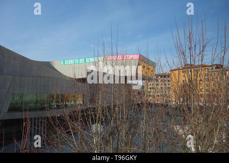 Rom, Italien, 5. JANUAR 2019: Außerhalb MAXXI, Museum für Kunst des 21. Jahrhunderts durch die britische Architektin Zaha Hadid Stockfoto