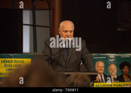 Frankreich: Konferenz für französische Europäer UPR mit Kandidaten François Asselineau Stockfoto