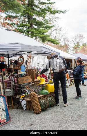 New York City, USA - May15, 2019: Brimfield Antique Market, Brimfield Massachusetts, USA. Stockfoto