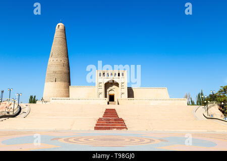 Emin Minarett, oder Sugong Tower, in Turpan, ist der größten antiken Islamischen Turm in Xinjiang, China. 1777 erbaut, seine graue Steine Form 15 verschiedenen Pa Stockfoto