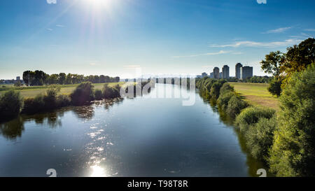 Ruhiger Fluss Save, Zagreb, Kroatien. Stockfoto