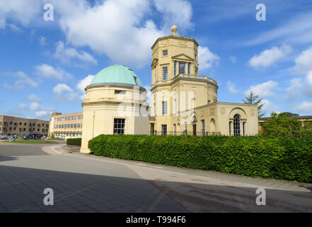 Das 18. Jahrhundert ehemalige Radcliffe Observatorium auf dem Green Templeton Standort, Teil der Universität Oxford, Banbury Road, Oxford. Stockfoto