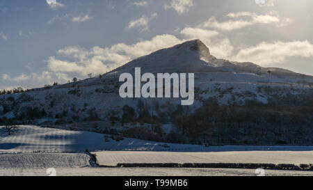 Roseberry Topping winter Szene. North Yorkshire im Schnee. Stockfoto